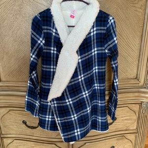 2/$10 NO BOUNDARIES Fleecy Top Cozy Jacket S